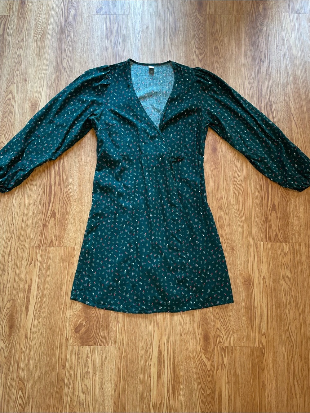 Old Navy Dark Green Floral Wrap-Style Long Sleeve Dress